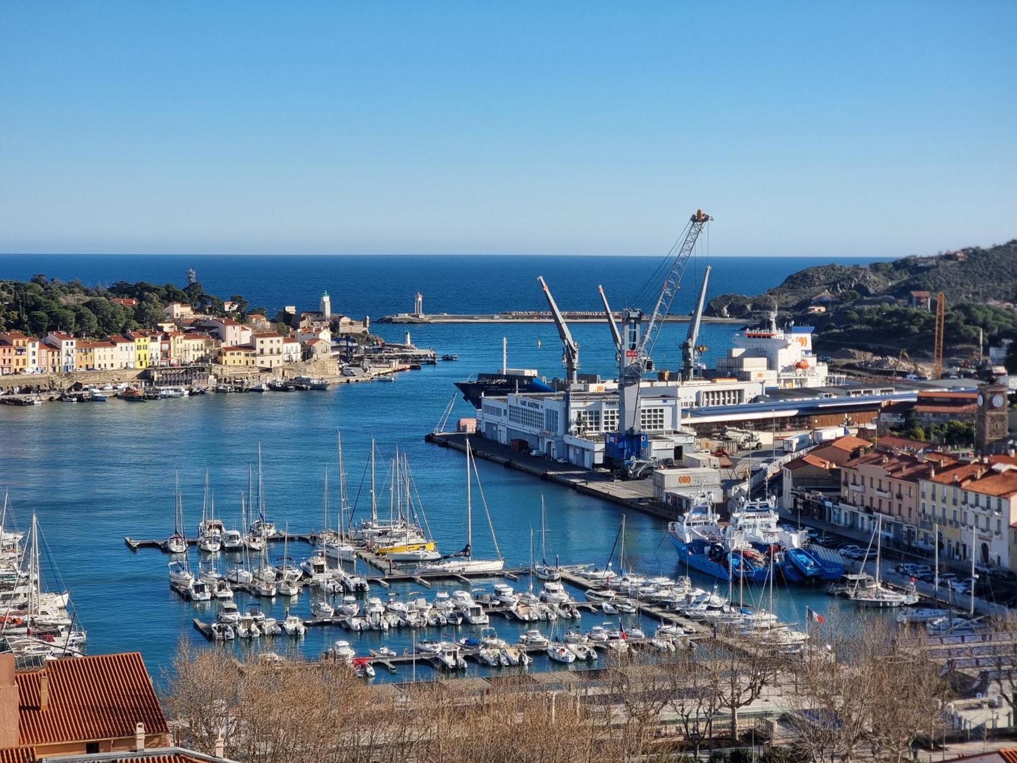 Port-Vendres: Studio Cabine Avec Terrasse, A 2 Pas Du Port - Fr-1-309-256 Port Vendres Eksteriør billede